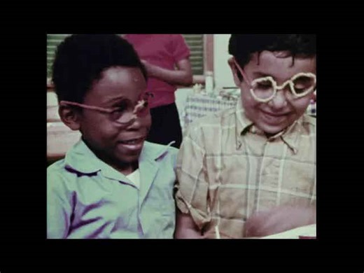 Kids Art Project: Colorful String Art Painting for Elementary School