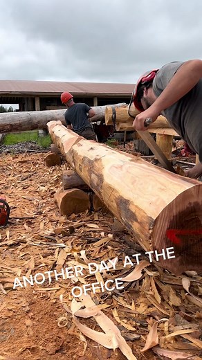 Just another day crafting someone’s dream log home 🔨 #pioneerloghomes #husqvarna #stihl #loghome #menatwork #chainsaw #woodworking #britishcolumbia