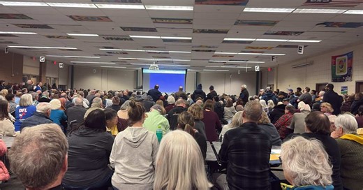 DFL sees historic Minnesota caucus turnout, GOP straw poll reveals frontrunners