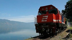7 Jalur Kereta Api dengan Pemandangan Terindah, Tak Hanya di Jawa Tapi Juga Sumatera - Tribun Travel