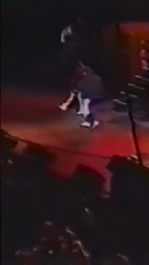 Ice cube original C-Walk at NWA Concert (1989)