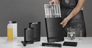 Portable Zebra Daylight Tank Promises Easy Large-Format Film Processing