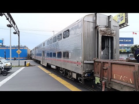 GE C41-8W #1035 & Nippon Sharyo Ex CALTRAIN JT26W-2B #702.