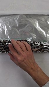 10K views · 59 reactions | Find the full tutorial on our YT channel 珞 #transferfoil #diycrafts #metallicfoils #foils #foilart #foilayage #winebottleart #winebottlecrafts | Artistic Painting Studio | Facebook