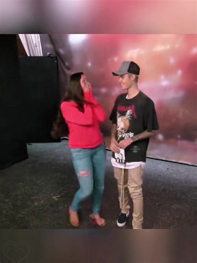 Justin Bieber Surprises Fans in Unplanned Meet-Up#theellenshow #justinbieber #surprise #tiktok #fyp