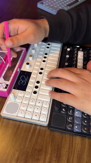 #gorillaz #feelgoodinc #stylophone | feel good inc song by gorillaz