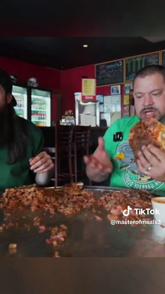 Ultimate Food Challenge: Conquering Massive Portions