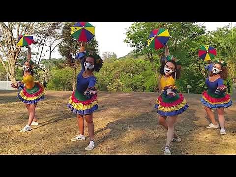 Frevo - Grupo Sarandeiros - Dançando na EEFFTO
