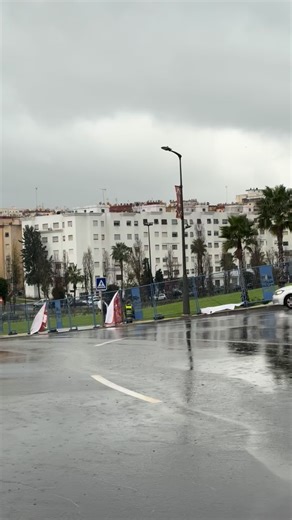 Astou Konaté on Instagram: "Plongée au cœur du match des Lions 🦁🔥 Ambiance du stade, entrée des joueurs, temps forts de la rencontre et réactions … vivez de l’intérieur la victoire du Sénégal face au Botswana. #can #réel #senegal"