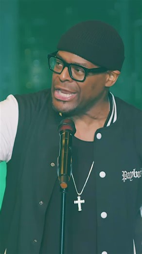 William Murphy on Instagram: "“Good Morning” the single — OUT NOW!!! AND, you can go pre-order all of the NEW MUSIC, titled “Payback” (The Live Album)…LINK IN BIO!! #Payback #GoodMorning #MotownGospel #WilliamMurphy"