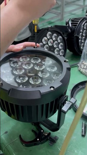 🎉 Transform Your Party with This 18x18W RGBW LED PAR Can Light!