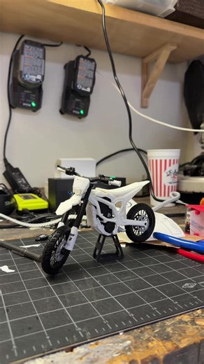 Daily Shipping Orders for Sur-Ron bikes