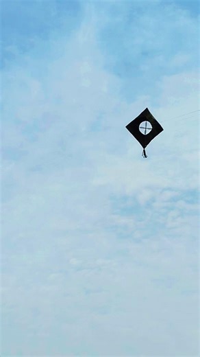 Maked a polythin fan kite fan was move air flow 💖#trending #yt #ytshorts #kite #airflex