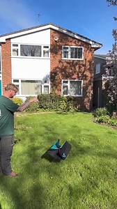 6.4K views · 48 reactions | @thewelsharborist testing out the Pop Box! The Pop Box is our new way to manage your throw line. No more messing around with opening and closing a throw cube prone to rats' nests and breaking around the frame! It's an essential addition to every arborist's arsenal. Check it out on our website https://notchequipment.com/notch-throwline-pop-box/ #NotchEquipment #ElevatingArborists | Notch Equipment | Facebook