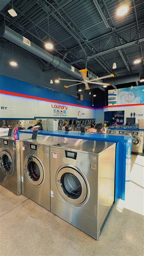 It’s laundry o’clock ⏰ Don’t tell us your laundry pile’s still staring at you! 😂 Slide through, spin it, dry it, and walk out fresh. Laundry Room’s got you covered — always. #laundryroom #orlando #laundry #viral #laundryservices #washandfold #laundrydaymood #stayfresh | The Laundry Room