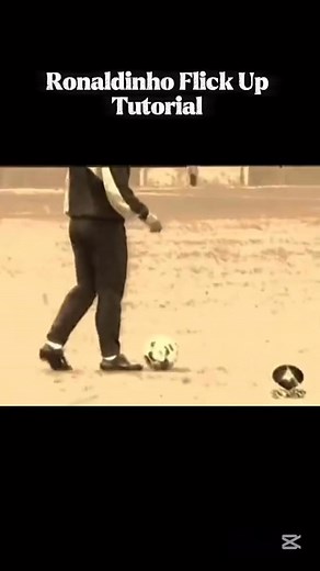 136K views · 1.5K reactions | Learn this Viral Ronaldinho Flick up skill#futbol #footballskills #tutorial #viralshorts | ValentiniO | Facebook
