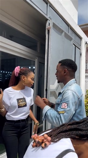 unicollegeshow on Instagram: "Behind the scenes 🎬💄 Uzuri unachongwa kabla ya Valentine 🔥 Miss & Mr Ardhi University ❤️ #vimbakichuochuo"