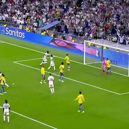 Brahim Díaz Unreal Goals 🤯⚽ | #shorts