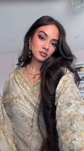 Traditional Bengali Saree Styling Tips and Review | Saree Transition Ideas