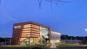 Our new Harper-Keele Vet School building 😍 Between Keele and Harper Adams, we have more than 180 years of experience in delivering education in animal and human health and wellbeing 🐕🐄 | Keele University