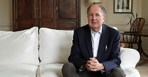 Ex-Royal Grammar School pupil Sir Gregory Winter wins Nobel prize for chemistry