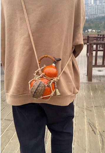 Lacquer Gourd: A Taoist Intangible Cultural Heritage