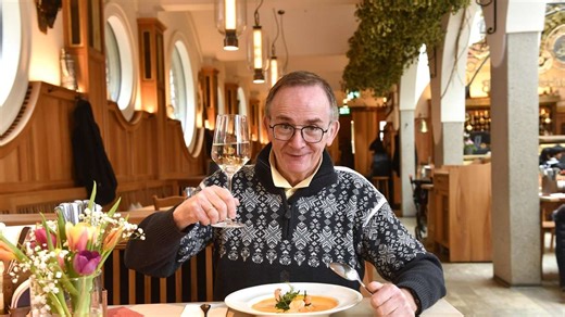 Nach Ratskeller-Aus: Wirt empfiehlt Traditions-Lokal nebenan – „sind nicht nur einmal verhockt“