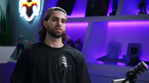 SypherPK explains how people are make MILLIONS of dollars per MONTH making maps on Fortnite SypherPK: "Fortnite map creation, there are people making 7 figures a month, a lot of people making 6 figures a month" Apex: "I was looking into this map making and I couldn't believe it... can you break it down how it translates into money?" SypherPK: "The way it works is you have concurrent players on your maps, the longer a player spends on your map the more value you are bringing to the game. It even 
