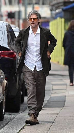 Jason Orange spotted out and about… and wow, he looks worlds away from those classic Take That days! 😱✨#JasonOrange #TakeThat #TTFamily #GaryBarlowFans #ProgressEra #WeekendExtravaganza #90sIcons #ComeBackForGood #takethatforever Gary Barlow fans | Gary Barlow fans