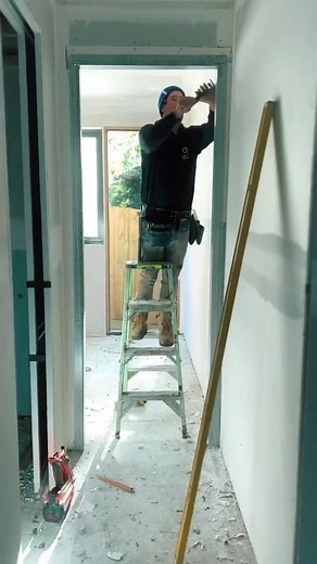 A modern home fitout with EzyJamb frames installed by SEN BUILT #architecturalhardware #doorjamb #homeconstruction