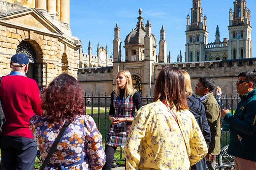 Oxford University & City Tour with Alumni Guide