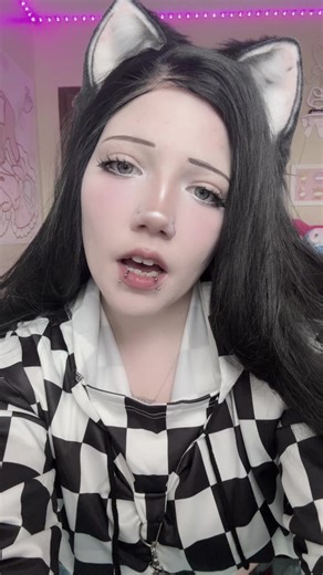 kitti (@kittiikkuma)’s videos with mirrors demo - overtonight throwaways & overtonight