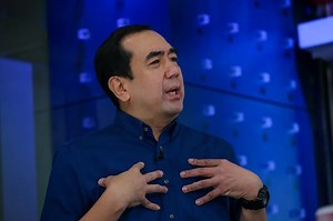 Comelec's Bautista a politically exposed person, confirms bank | ABS-CBN News