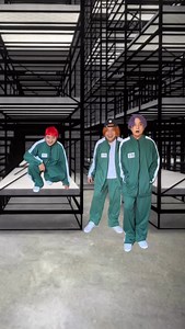 583 reactions · 34 comments | Squid Game | Episode 8 - “Lights Out” #squidgame2 #squidgame #squidgameseason2 #squidgamenetflix #empedscasul #parody | Empeds Casul | Facebook