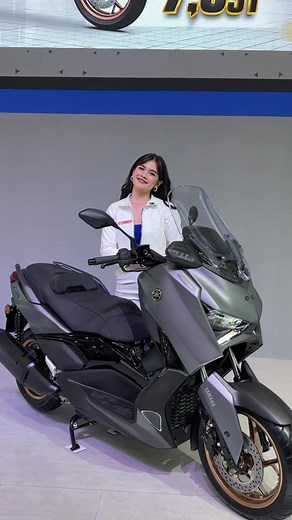 Yamaha XMAX Tech MAX Terbaru Resmi Meluncur