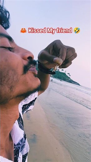 Eating Live Crab 🦀