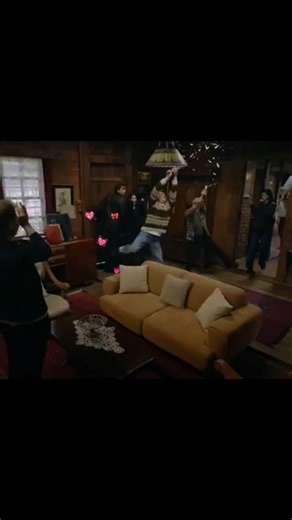 İso'nun rahatlık seviyesi #taşacakbudeniz #keşfet #videos #turkishseries #edit #dizi #yt