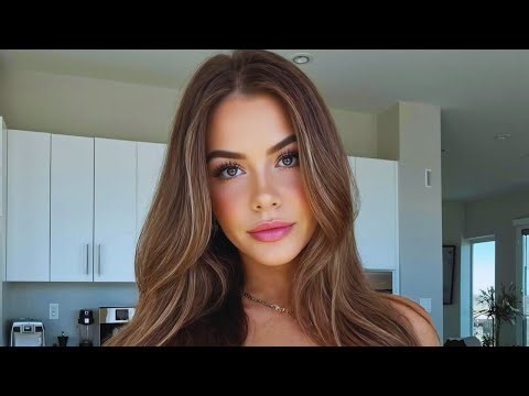 Sienna Grace is a FAMOUS plus size model rocking BIKINI fashion on instagram