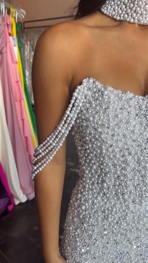 2.6K views · 78 reactions | Not to be dramatic…but she just stole the whole spotlight ✨ #shopelegantevenings #eegirl #queenee #prom #elegantevenings #pageant #queen #hoco #downtownlaurel #laurelms #teamfabulous | Elegant Evenings | Facebook