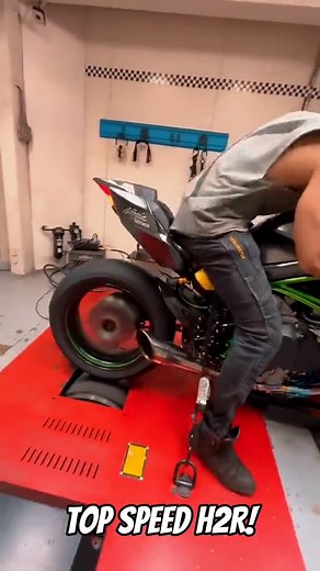 Kawasaki H2R Top Speed Record