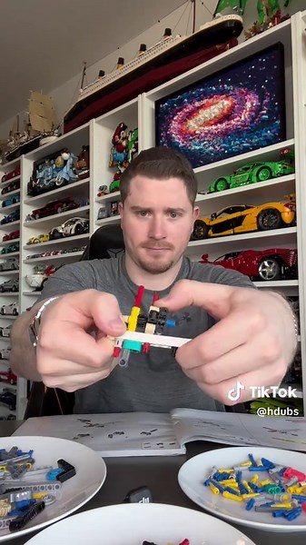 Building the Bugatti Chiron Pur Sport with LEGO