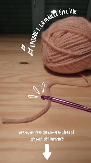 Apprendre à crocheter 🧶 Episode 1 : la maille en l'air Faire une maille en l'air c'est le début d'un long fil de créativité 🧵✨ Aujourd'hui, je te montre la première étape pour apprendre le crochet. 💫 Garde cette vidéo sous la main et suis la série pour apprendre le crochet. 💫 💻 Un article qui regroupe toute les infos détaillés pour apprendre ce premier point est disponible sur mon site (lien en bio) #crochetpourdebutant #tutocrochet #faitmainavecamour #lescreationsdalva | Les créations d’Al
