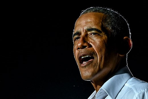 Inside Barack And Michelle Obama's $11.75M Martha's Vineyard Mansion