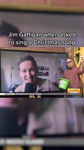 Jim Gaffigan when asked to sing a Christmas song #jimgaffigan #gaffigan #impression #voice #standup #comedian #standupcomedy #comedy #funny | Matt Friend