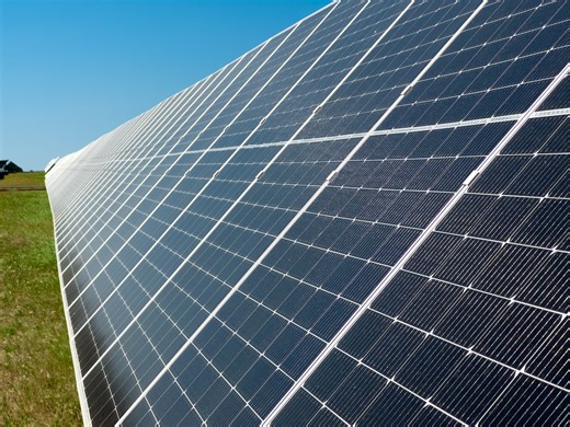 New solar farm will power more of Amazon’s Oregon data centers