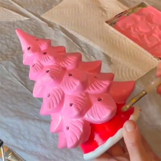 Pink Glitter Ceramic Christmas Tree Transformation & Glow Up (Part 1/3)