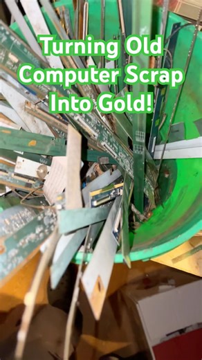 Best Computer Scrap For Gold! #scrap #refining #gold #computers #recycling #metal #silver