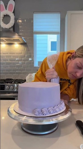 make a Hannah Montana cake w/ me 🪩💜