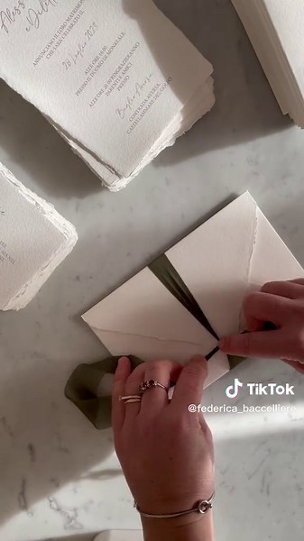 La sposa ha fatto il tappo? #wedding #matrimonio #sposa #bride #bridetobe #partecipazionedinozze #weddinginspo #wedding2023