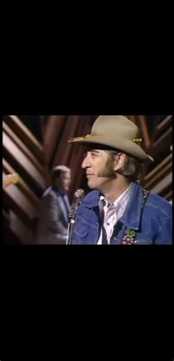 "We Should Be Together"-Don Williams & Barbara check out more Songs by Don williams:https://tinyurl.com/mv5ynfnb | The Daily Chronicles